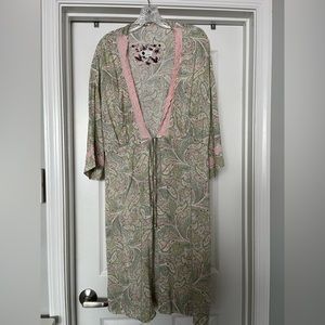 Anthropologie Floreat Paisley Robe Size M